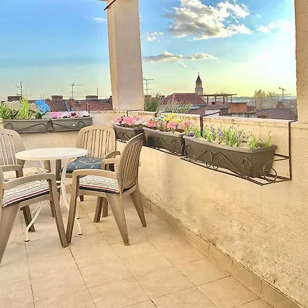 Apartment Panorama-place For You With Amazing View